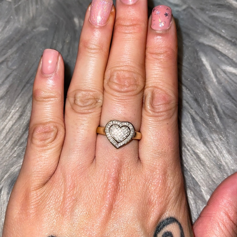 10 KT Stamped Yellow Gold & Diamond Cluster Ring